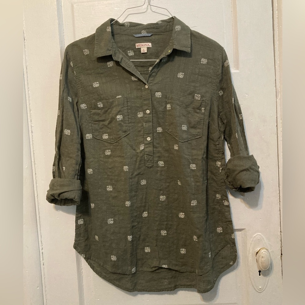 Merona Green Collar Button Down Cotton Shirt with Elephants - Picture 4 of 11